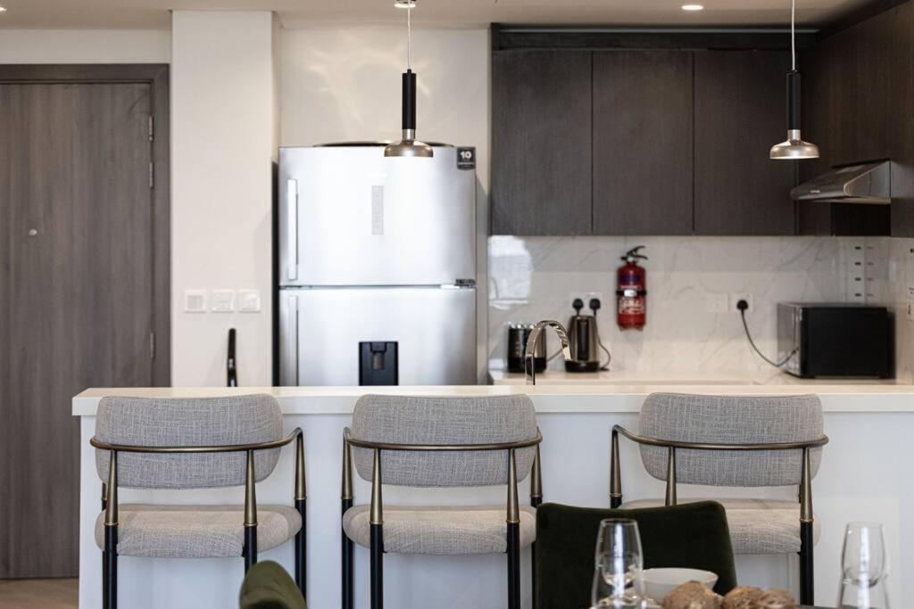 Appartement Chic 2 Bed Near Trade Centre With 5 Star Amenities à Dubaï Extérieur photo