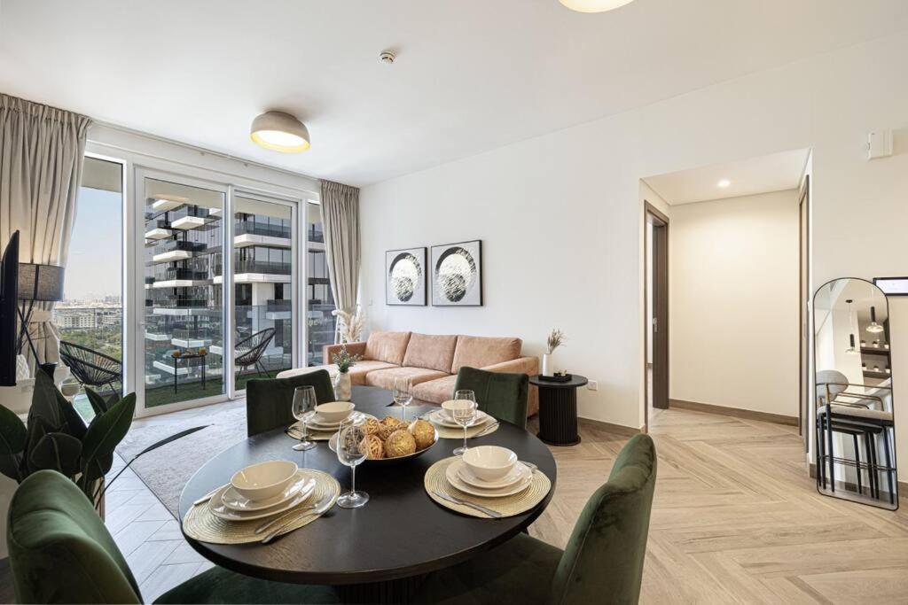 Appartement Chic 2 Bed Near Trade Centre With 5 Star Amenities à Dubaï Extérieur photo